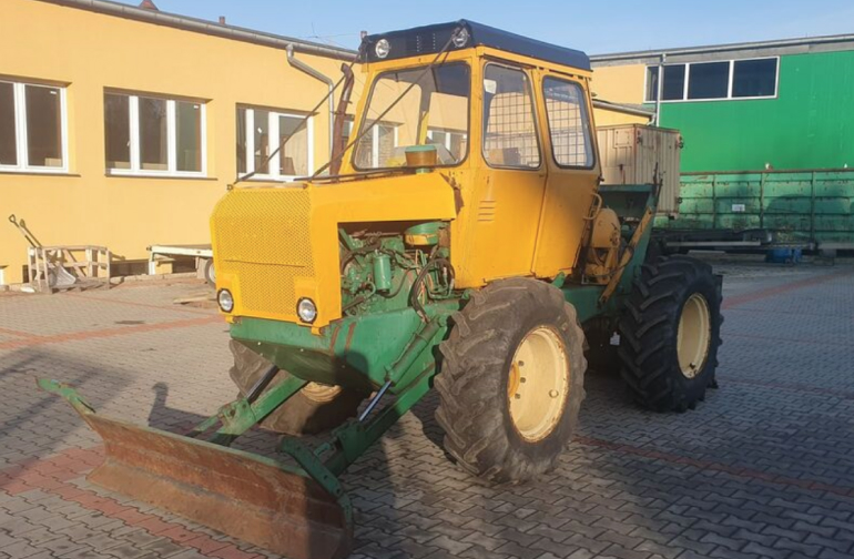 LKT LKT 81 Turbo Skider-gallery